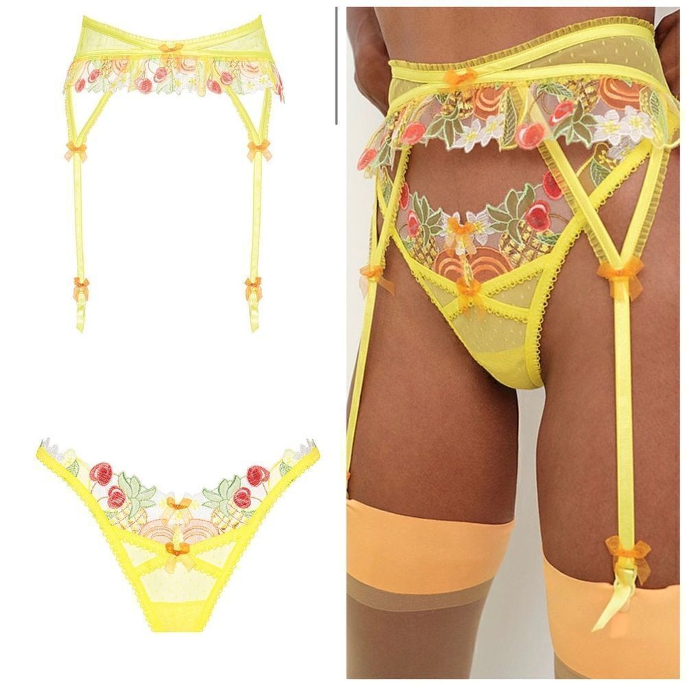 SET FOR LOVE & LEMONS Mirabelle Thong Panty And Garter Belt